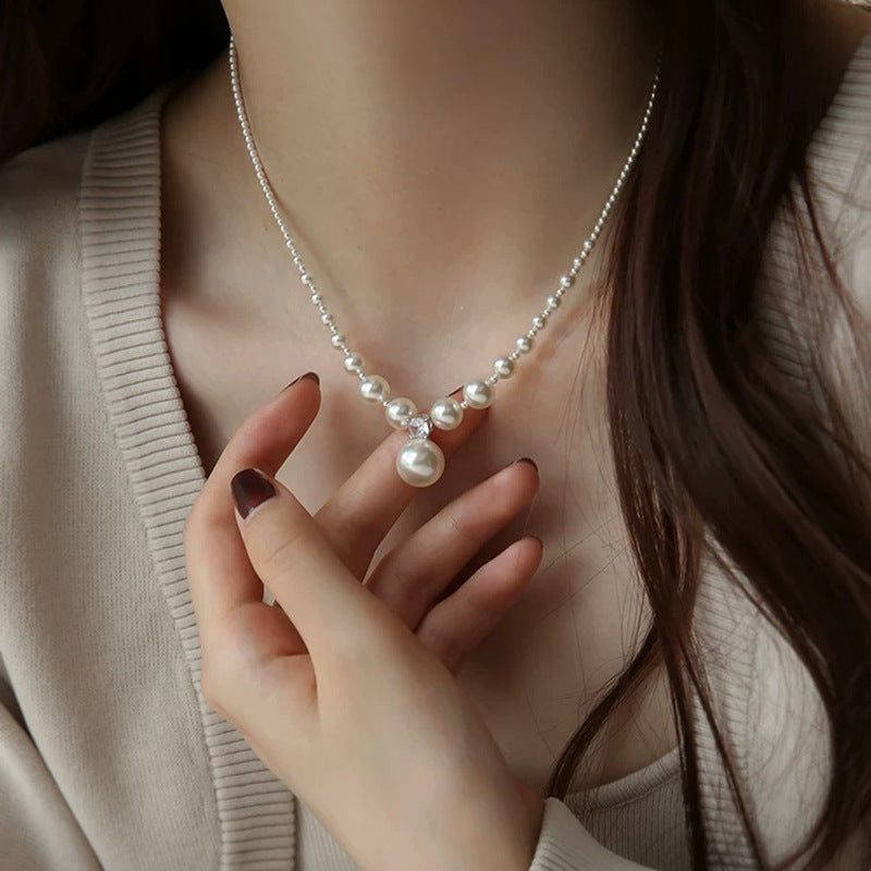 Gradient Pearl Necklace — Modern Pearl Style