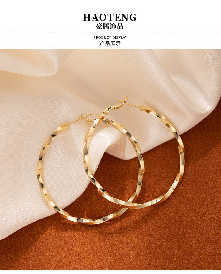 Gold Twisted Circle Earrings - Everyday Essential