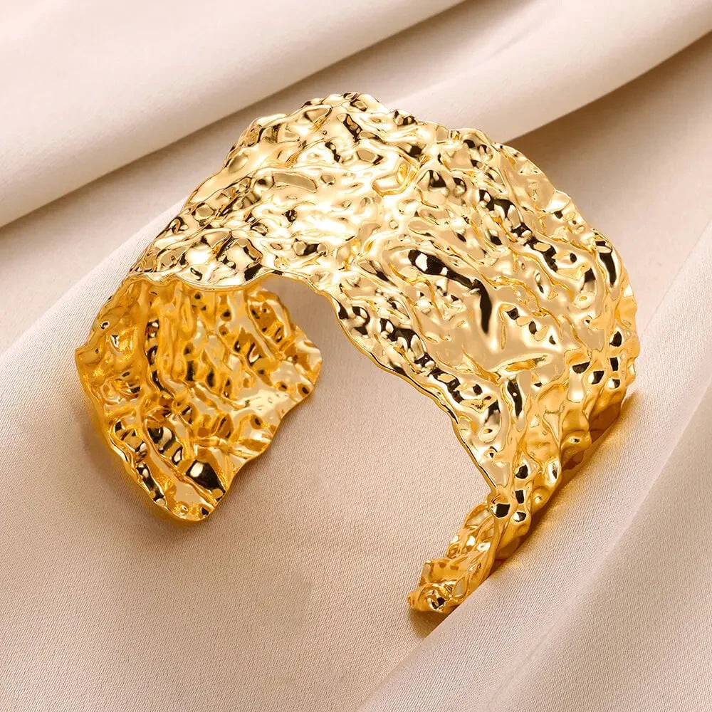 Gold Pattern Open Bracelet — Artistic & Refined