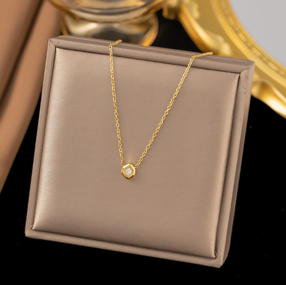 Geometric Single Diamond Necklace — Minimal Sparkle